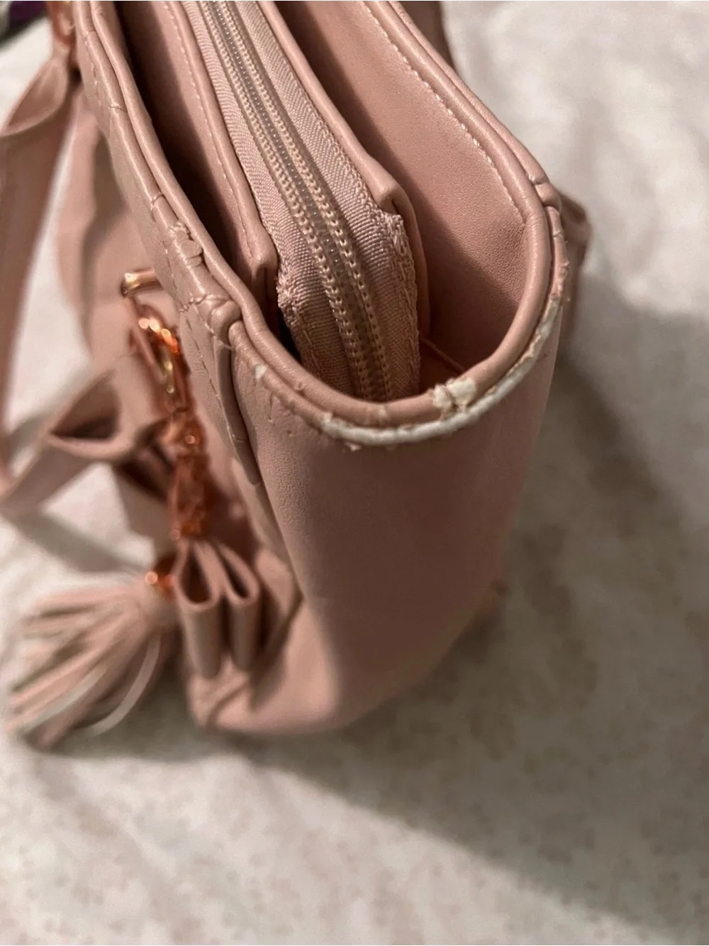 GUESS Quilted Hand Bag in Blush Pink